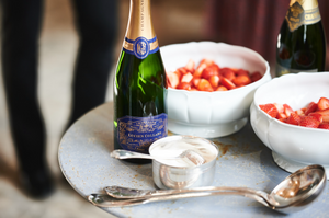 Indulge in Elegance: Strawberries & Champagne Dessert Recipe