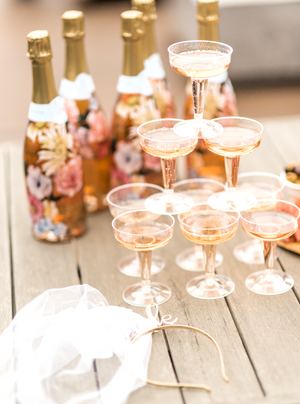 The perfect gift to the bride to celebrate her upcoming wedding