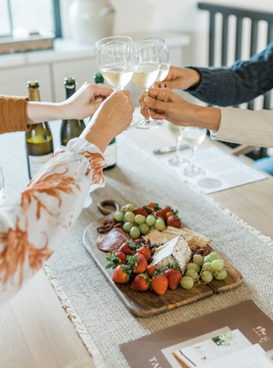 Tasting kit -This set is designed to help you and your bubbles-loving friends to refine your palate and expand your bubbles knowledge in a new, fun way!