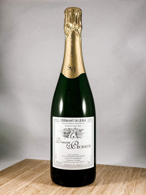 Pecheur Crémant, part of our champagne delivery and great for unique gift ideas.