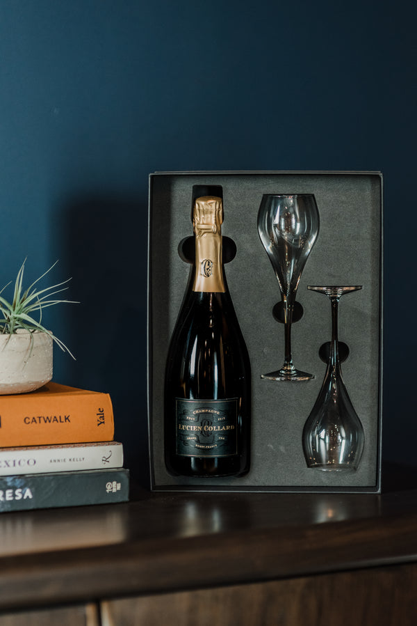 Custom corporate champagne gift boxes, part of our monthly champagne club, wine delivery, unique gift ideas, send bubbles gifts